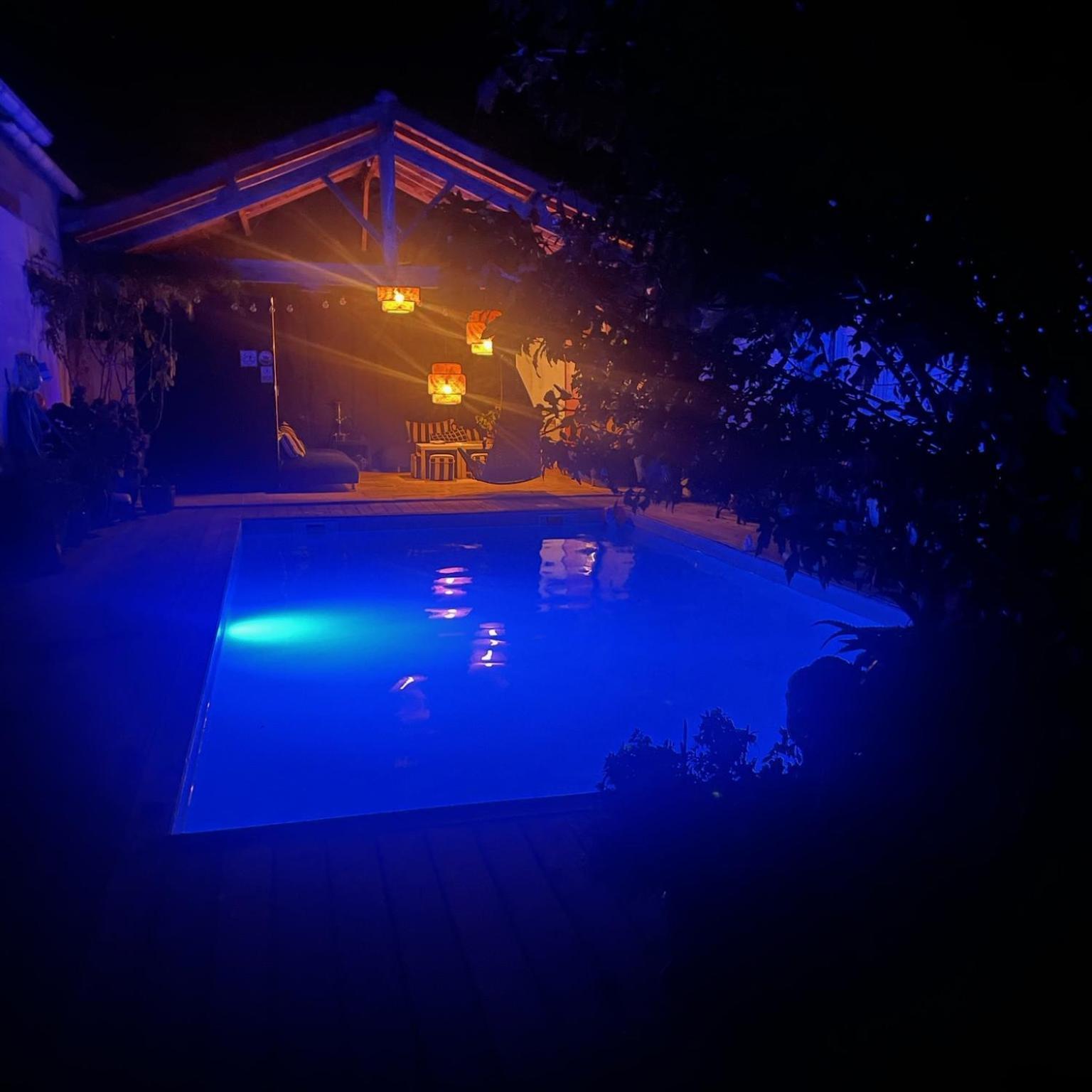 Buky Palace Pons Zewnętrze zdjęcie