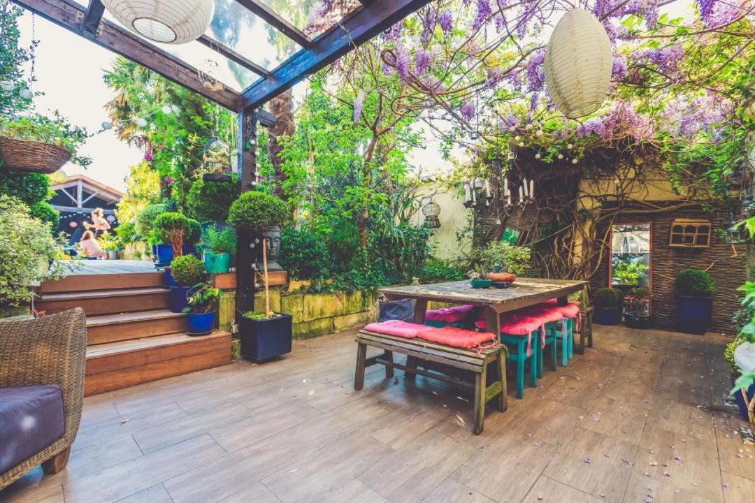 Buky Palace Pons Zewnętrze zdjęcie